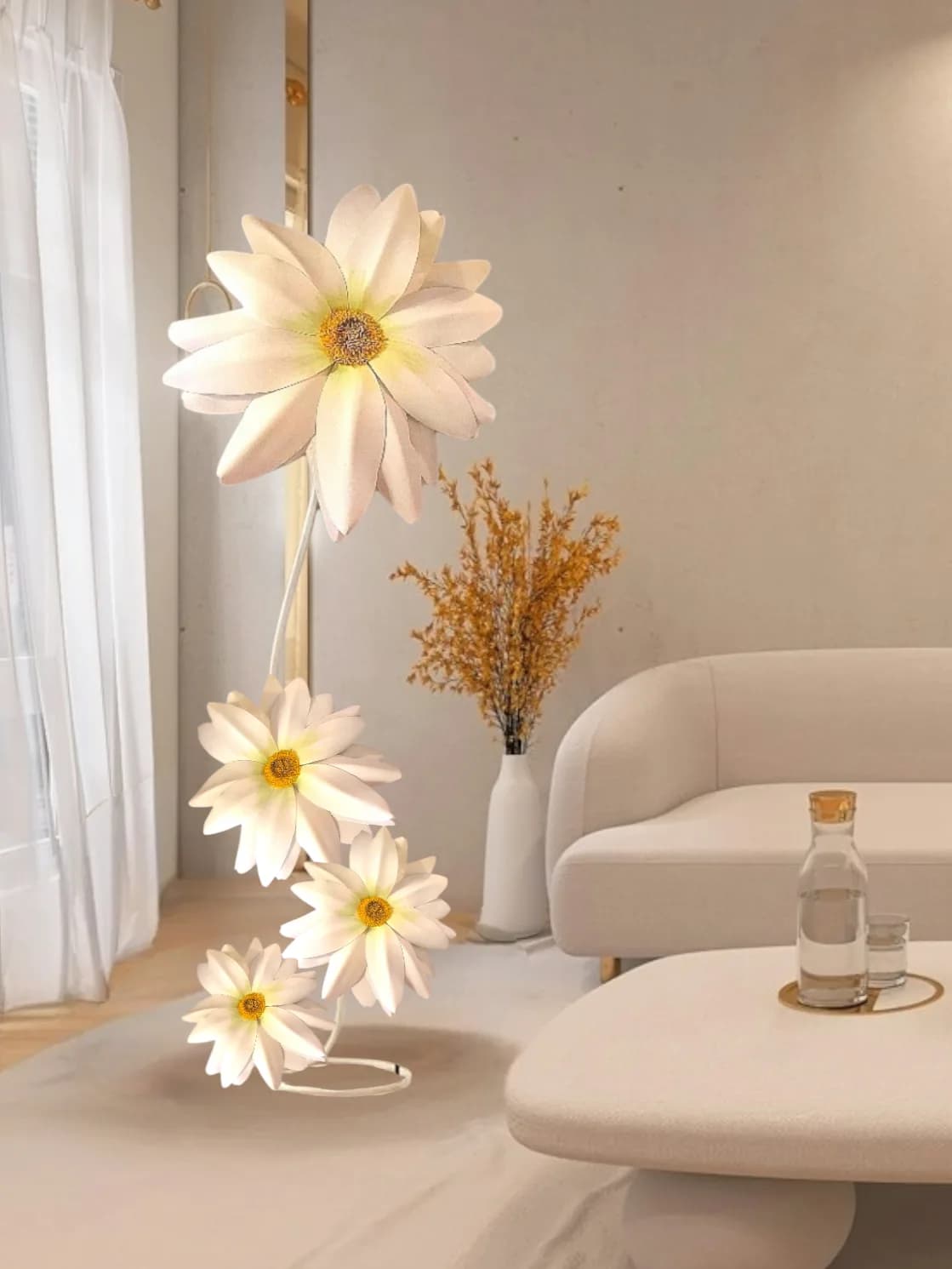 Installazione di margherite bianche e gialle in soggiorno